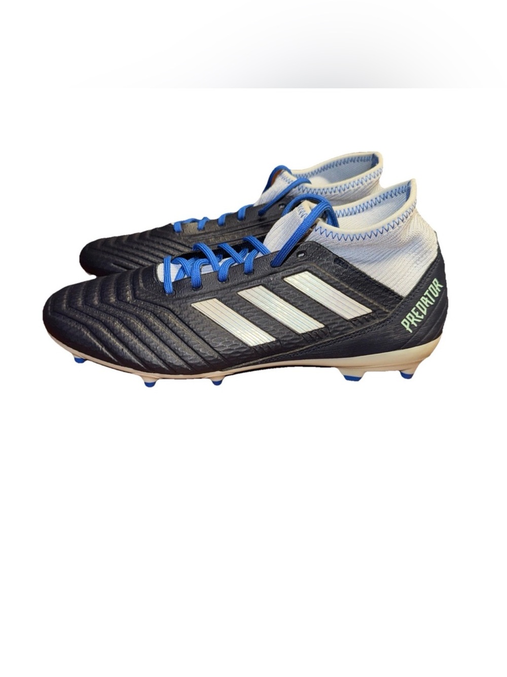 Adidas‎ Predator 18.3 Soccer Cleats 9 Women's Navy Blue Laced Hightops Comfort